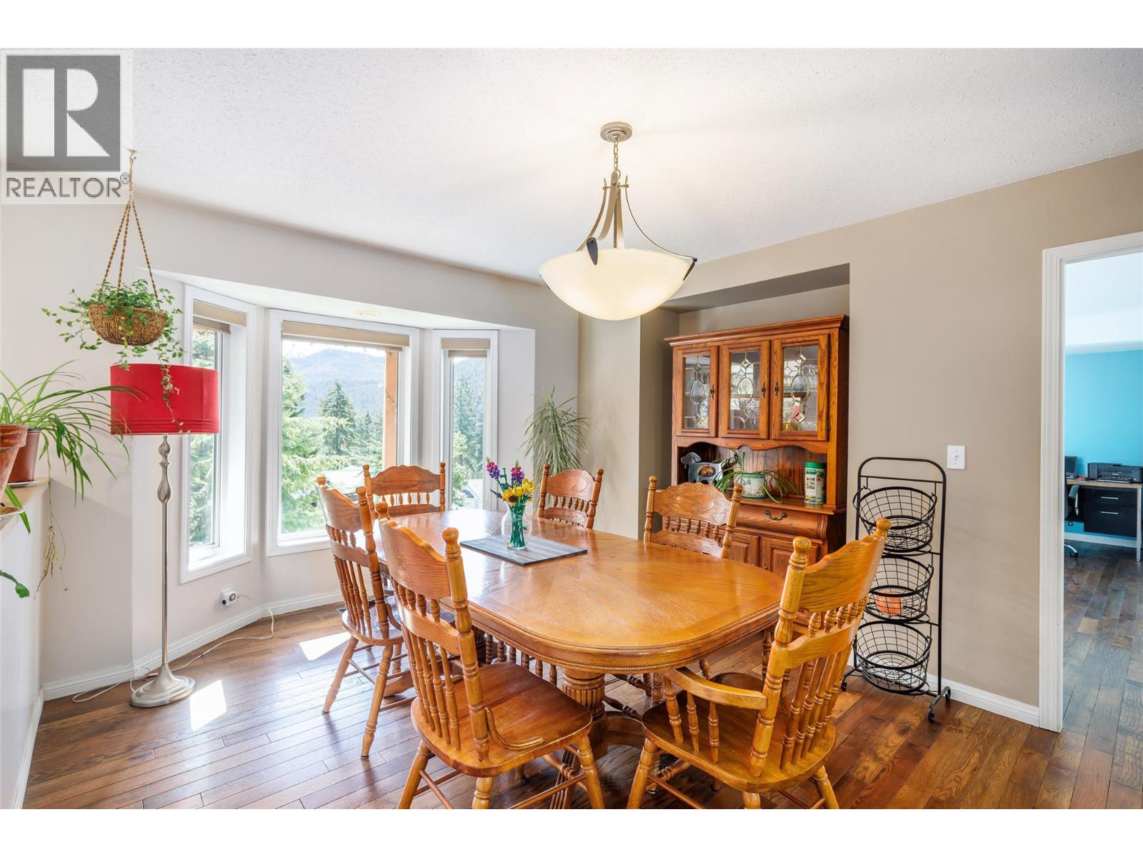 7992 Falcon Ridge Crescent, Kelowna, British Columbia  V1P 1J2 - Photo 8 - 10381130