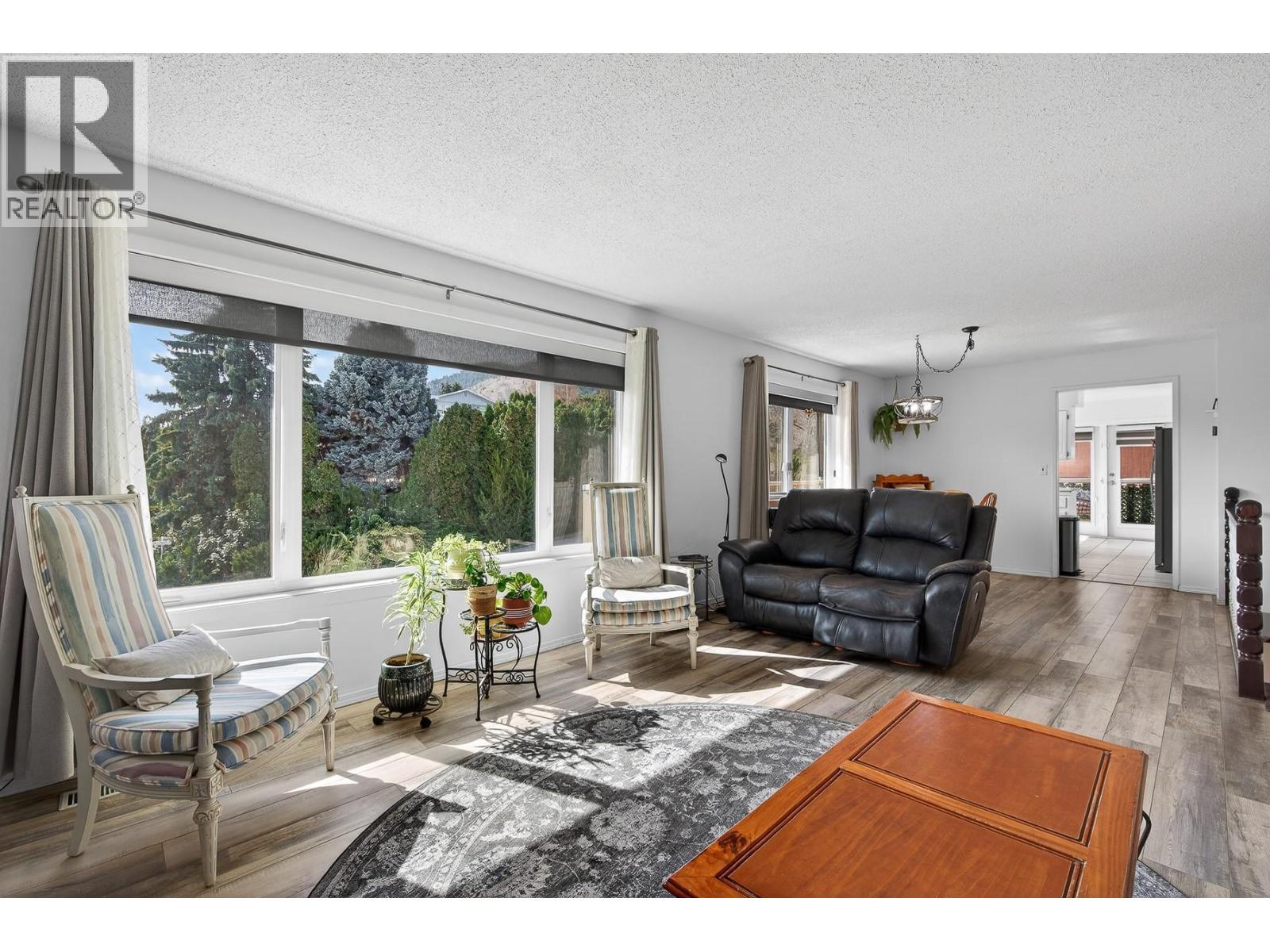 6100 Macdonald Street, Summerland, British Columbia  V0H 1Z1 - Photo 5 - 10380807