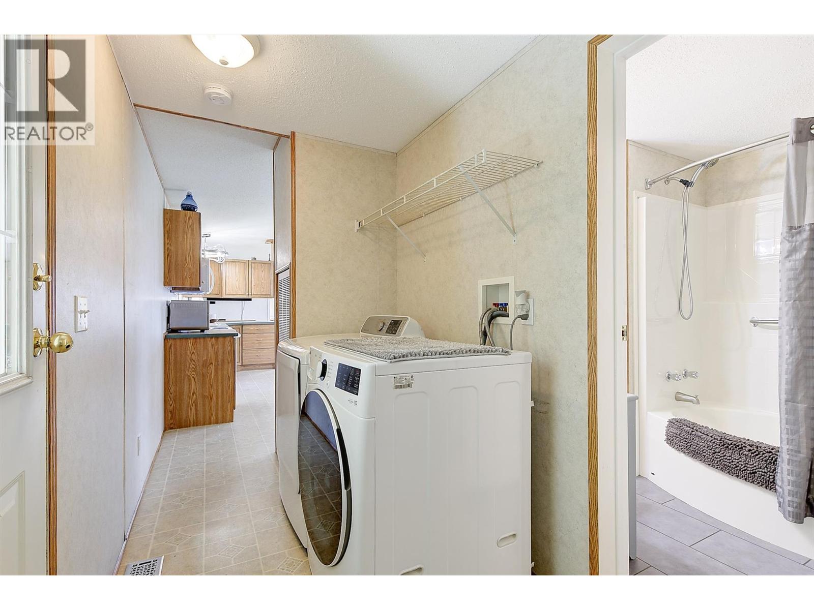 5574 Stubbs Road, Lake Country, British Columbia  V4V 1N1 - Photo 26 - 10380599