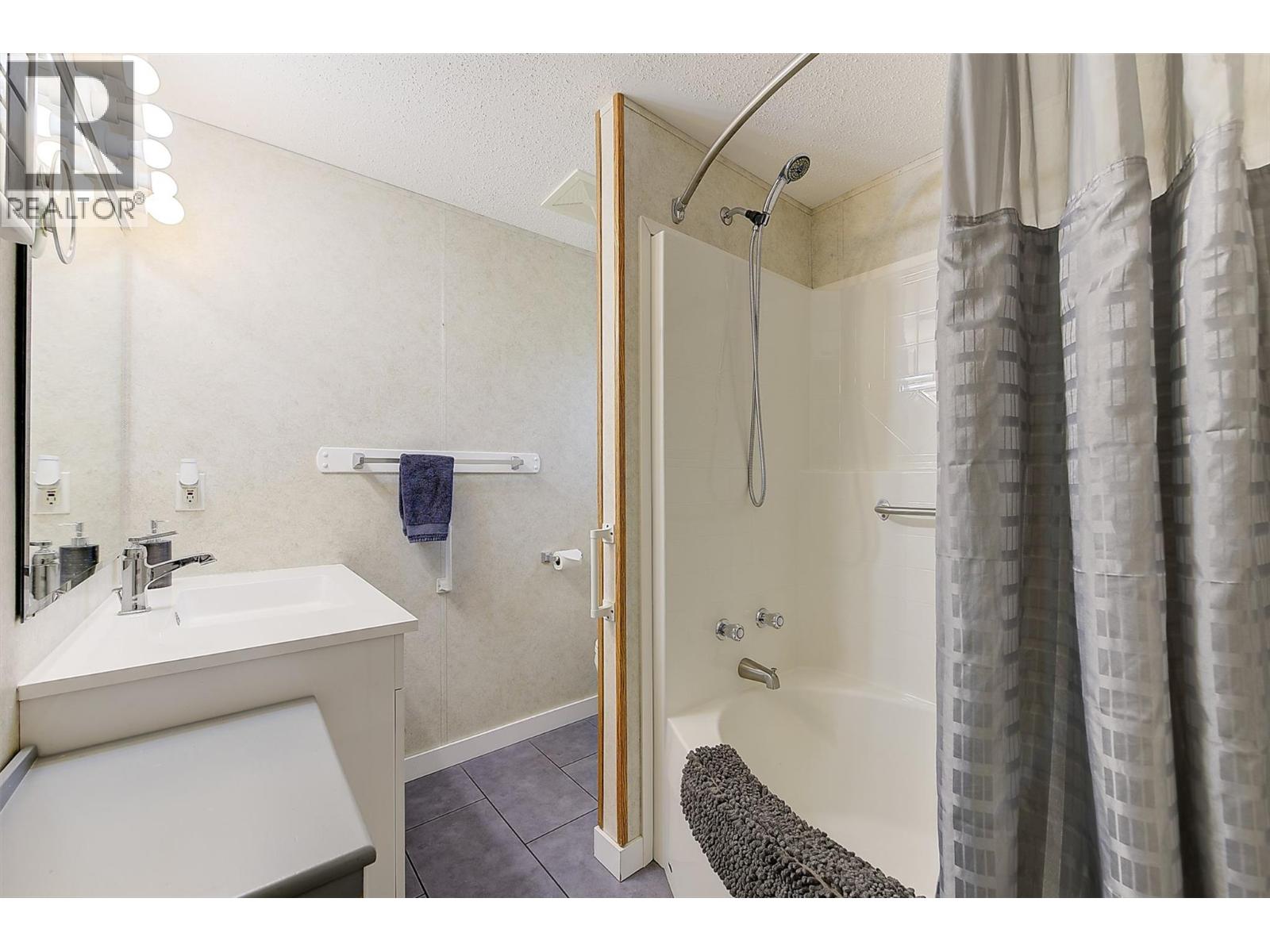 5574 Stubbs Road, Lake Country, British Columbia  V4V 1N1 - Photo 27 - 10380599