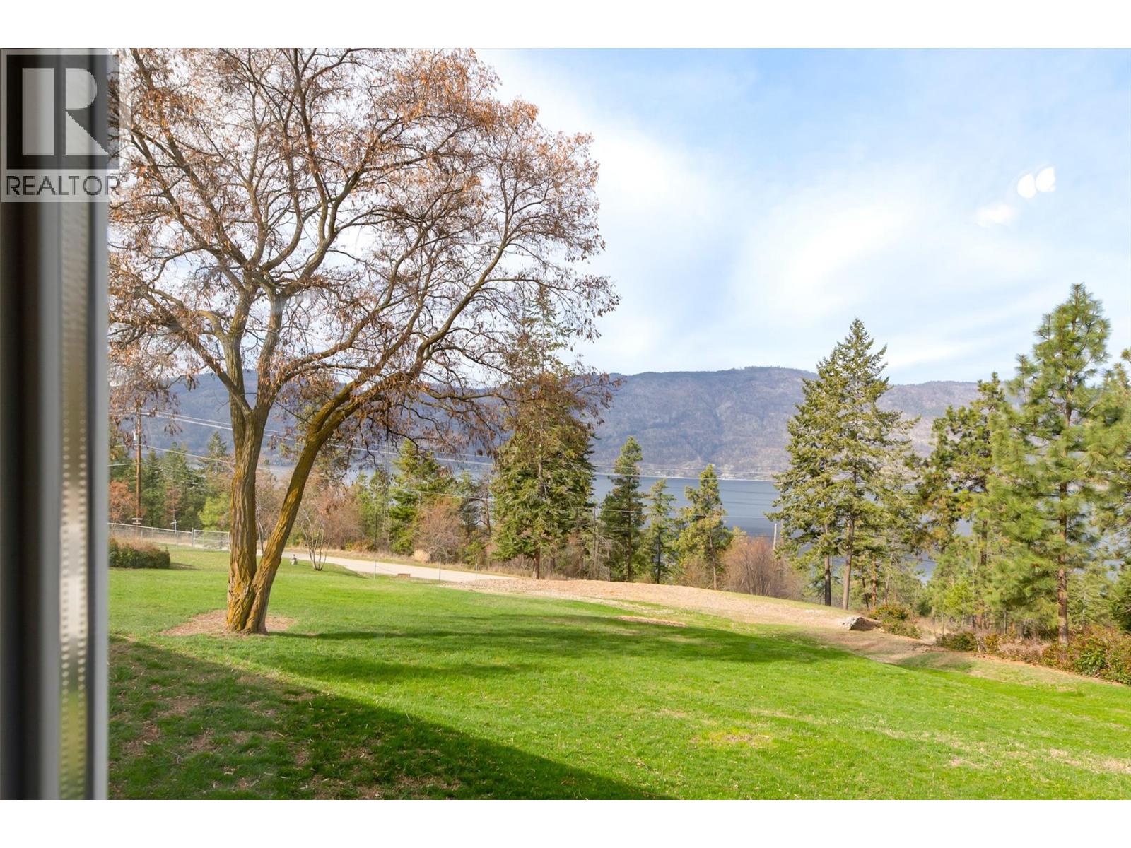 5574 Stubbs Road, Lake Country, British Columbia  V4V 1N1 - Photo 44 - 10380599