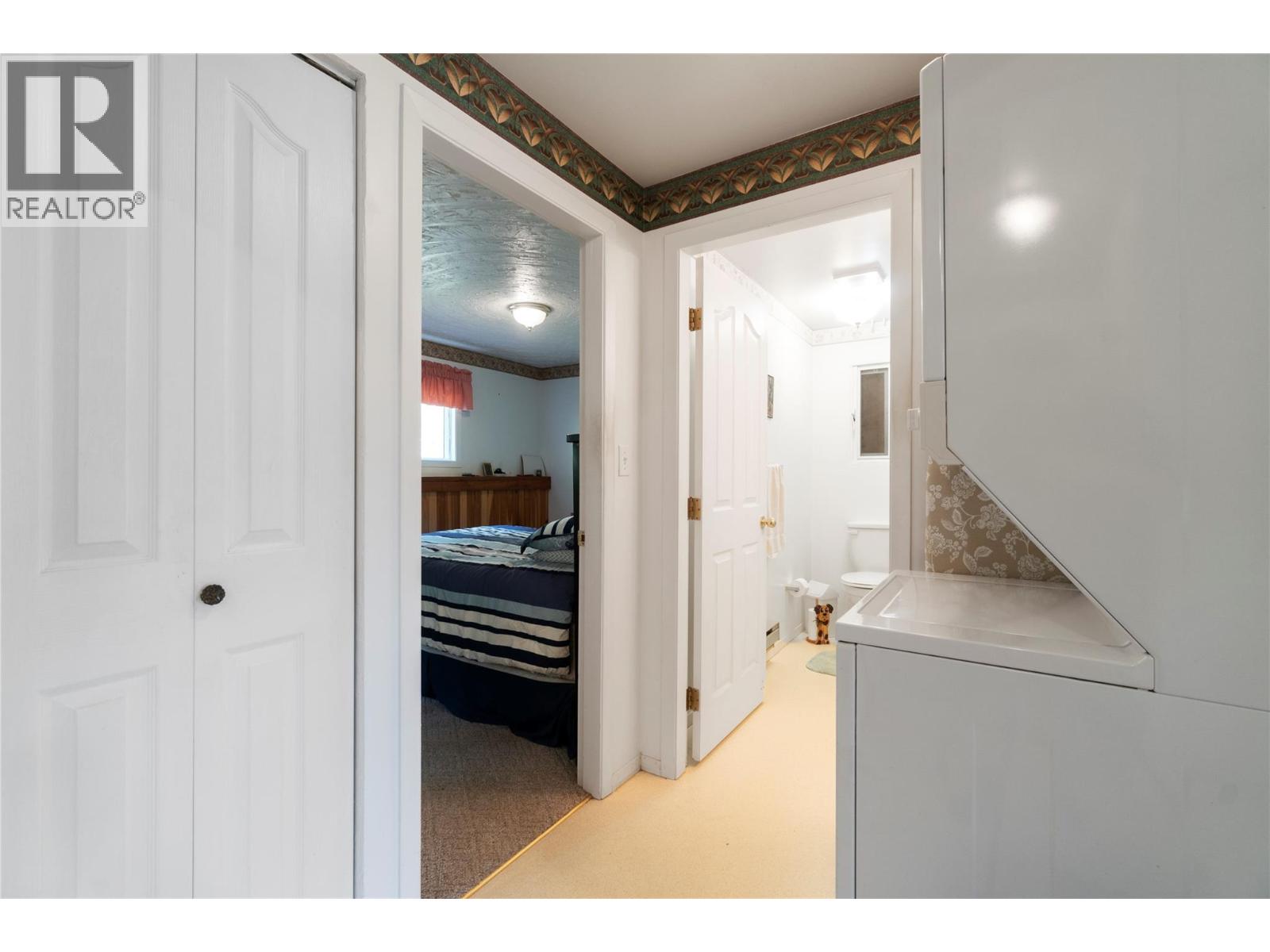 6497 Lindsay Road, Magna Bay, British Columbia  V0E 1M7 - Photo 22 - 10381476