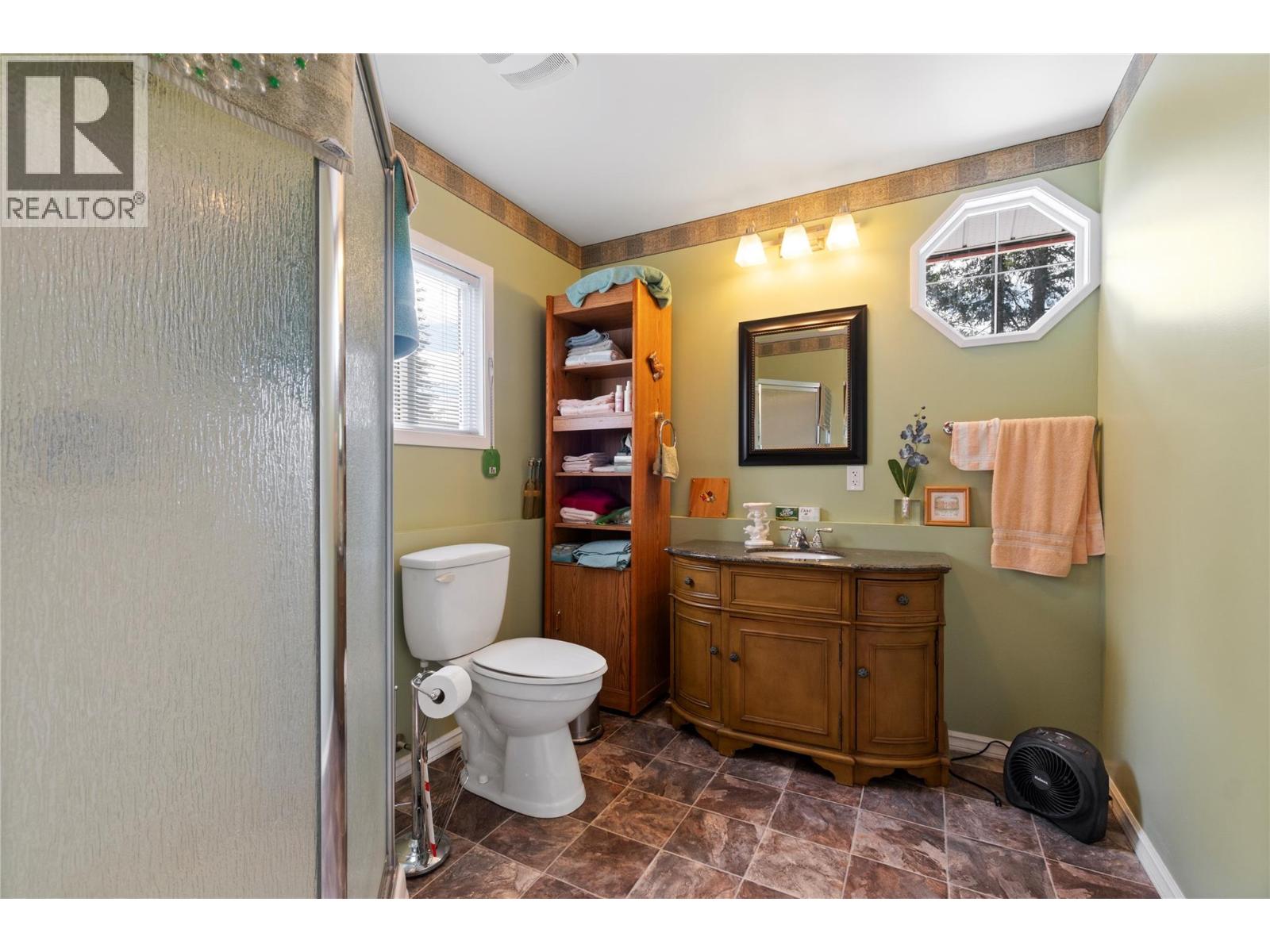 6497 Lindsay Road, Magna Bay, British Columbia  V0E 1M7 - Photo 30 - 10381476