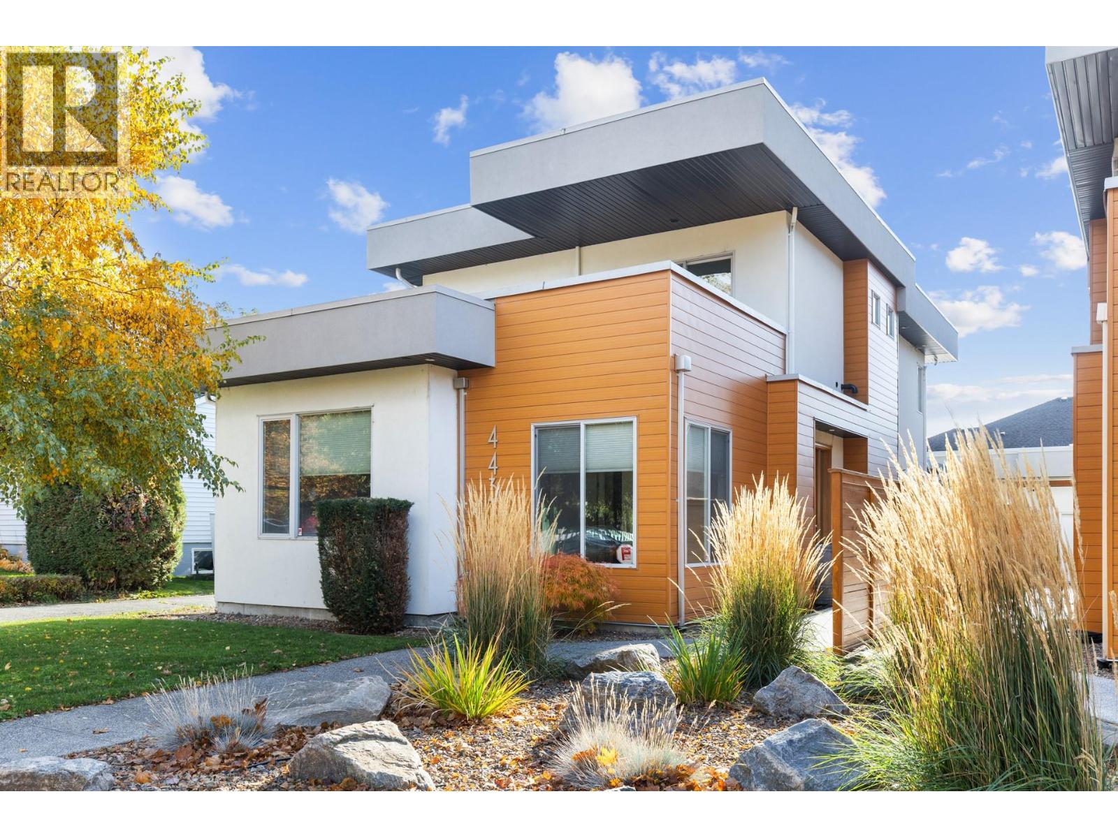 443 Christleton Avenue, Kelowna, British Columbia  V1Y 5H9 - Photo 1 - 10381230