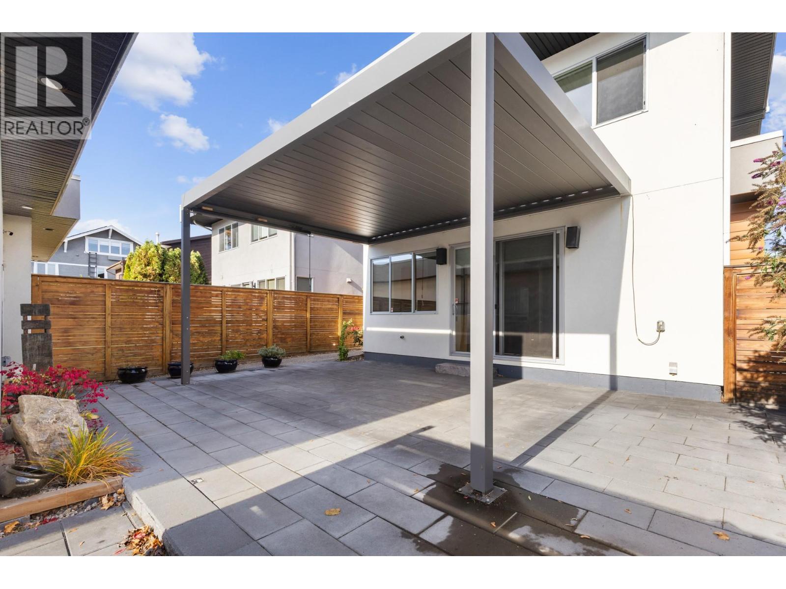 443 Christleton Avenue, Kelowna, British Columbia  V1Y 5H9 - Photo 44 - 10381230