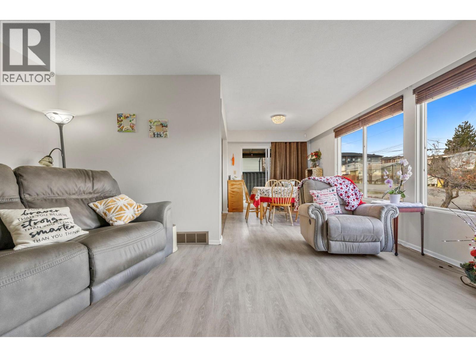 2429 Gosset Road, West Kelowna, British Columbia  V4T 1P4 - Photo 11 - 10380945