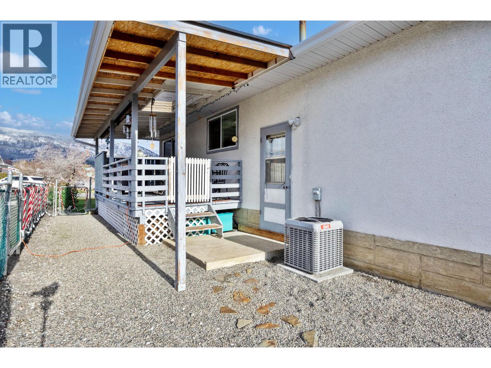 2429 Gosset Road, West Kelowna, British Columbia  V4T 1P4 - Photo 47 - 10380945