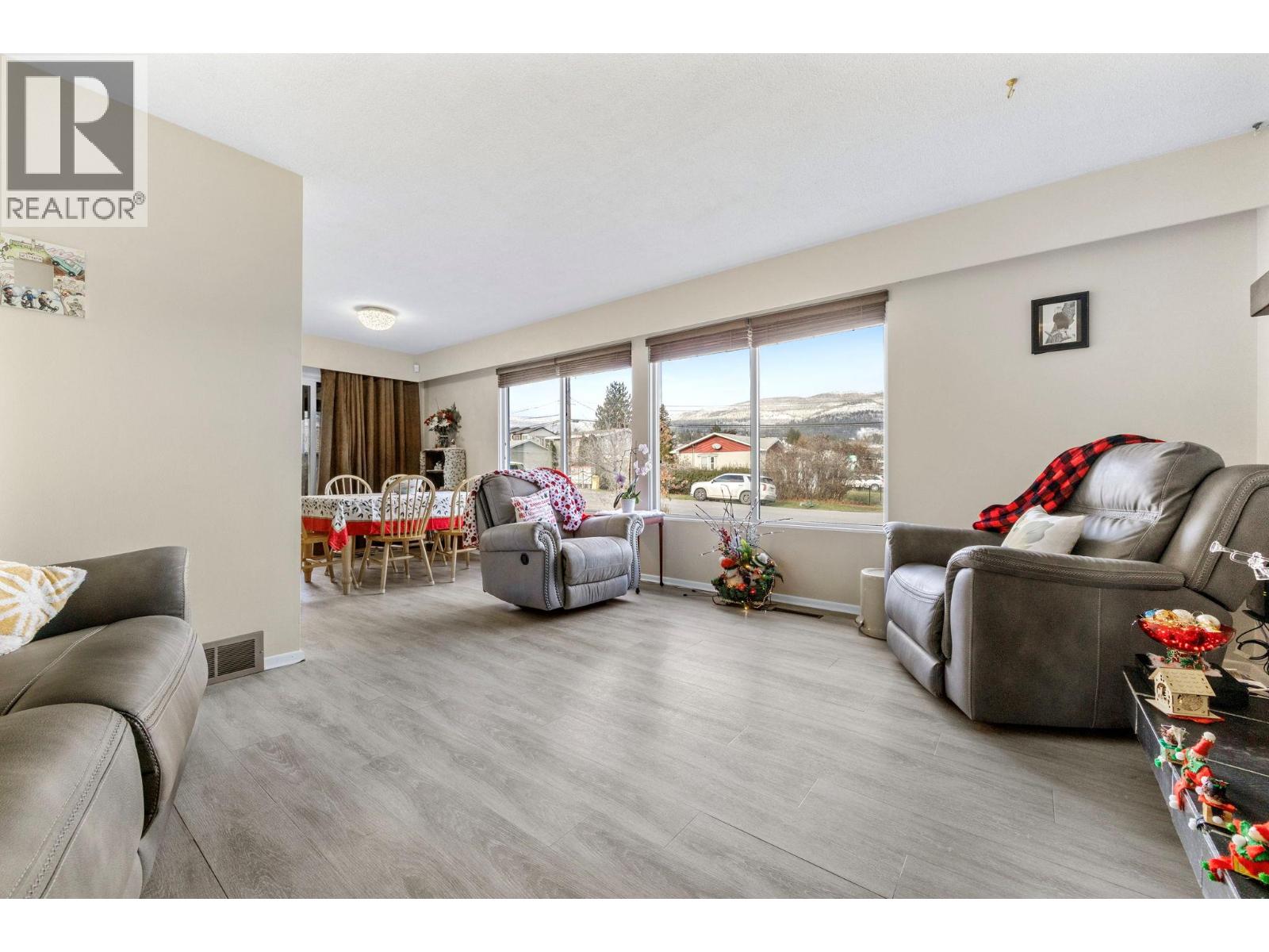 2429 Gosset Road, West Kelowna, British Columbia  V4T 1P4 - Photo 6 - 10380945