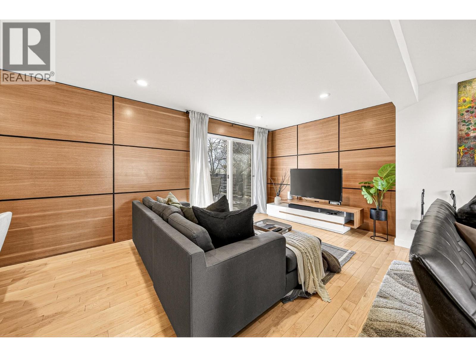 37 Park Crescent, Fernie, British Columbia  V0B 1M3 - Photo 16 - 10380936