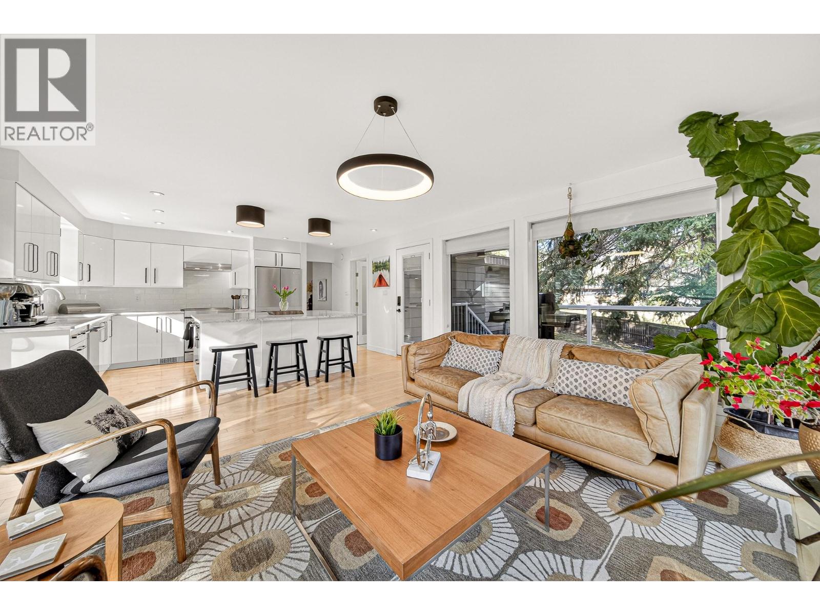 37 Park Crescent, Fernie, British Columbia  V0B 1M3 - Photo 33 - 10380936