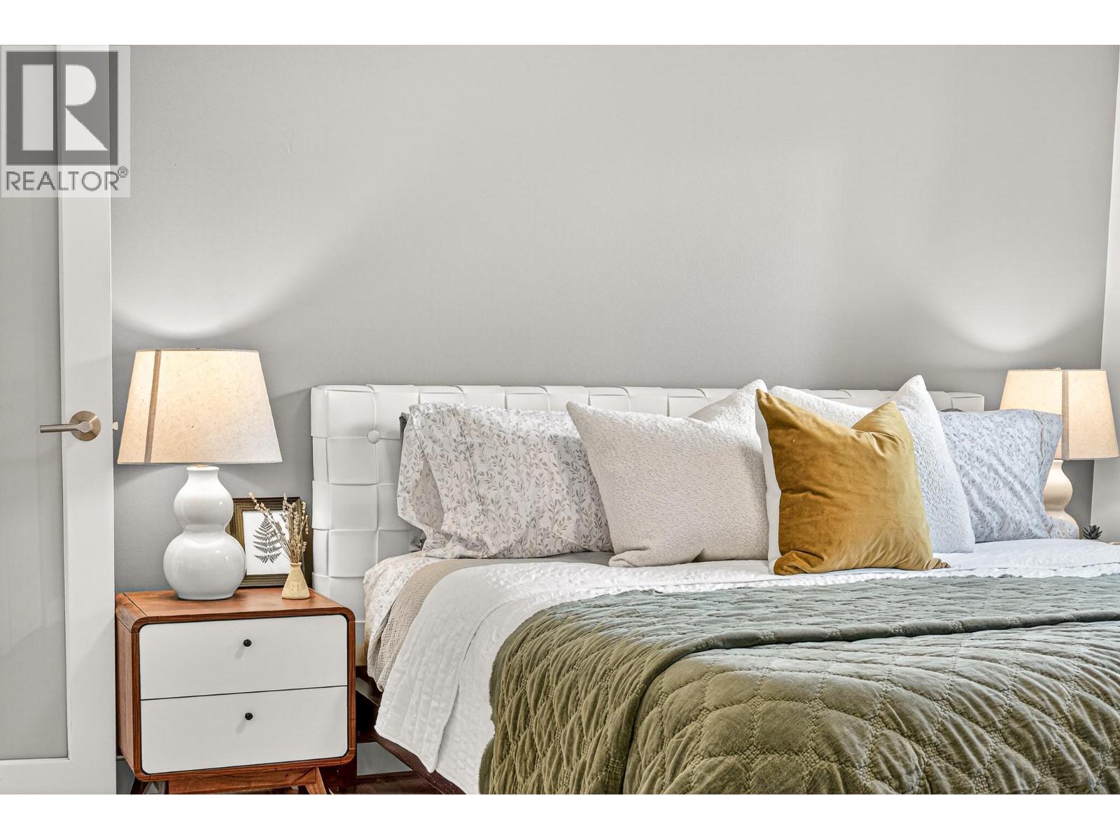 37 Park Crescent, Fernie, British Columbia  V0B 1M3 - Photo 4 - 10380936