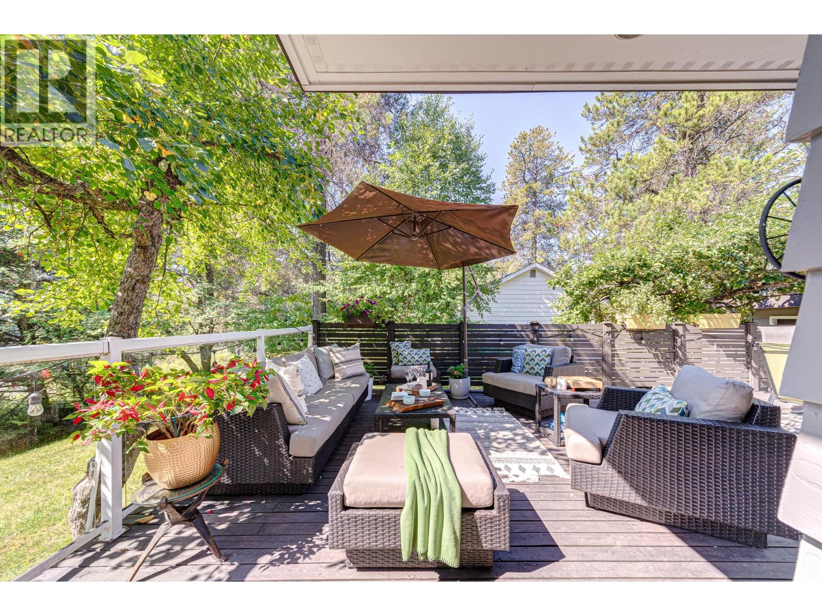 37 Park Crescent, Fernie, British Columbia  V0B 1M3 - Photo 5 - 10380936