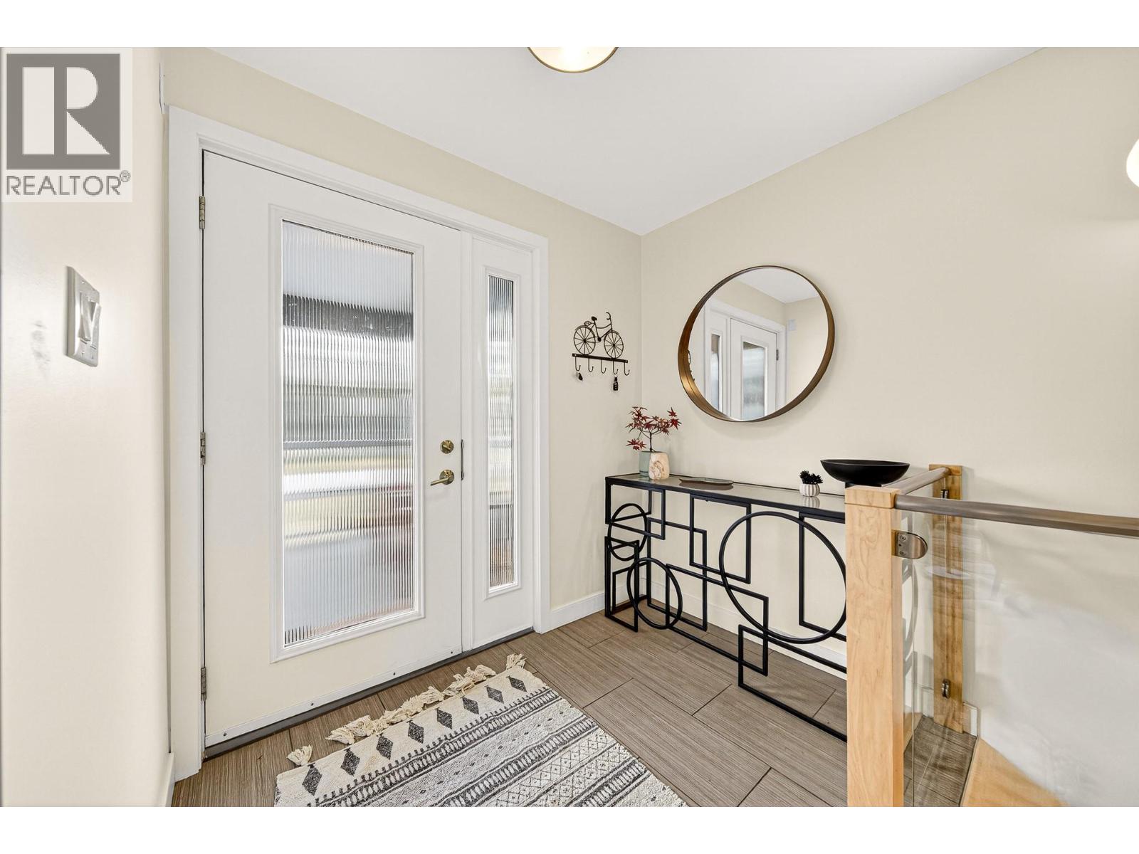 37 Park Crescent, Fernie, British Columbia  V0B 1M3 - Photo 6 - 10380936