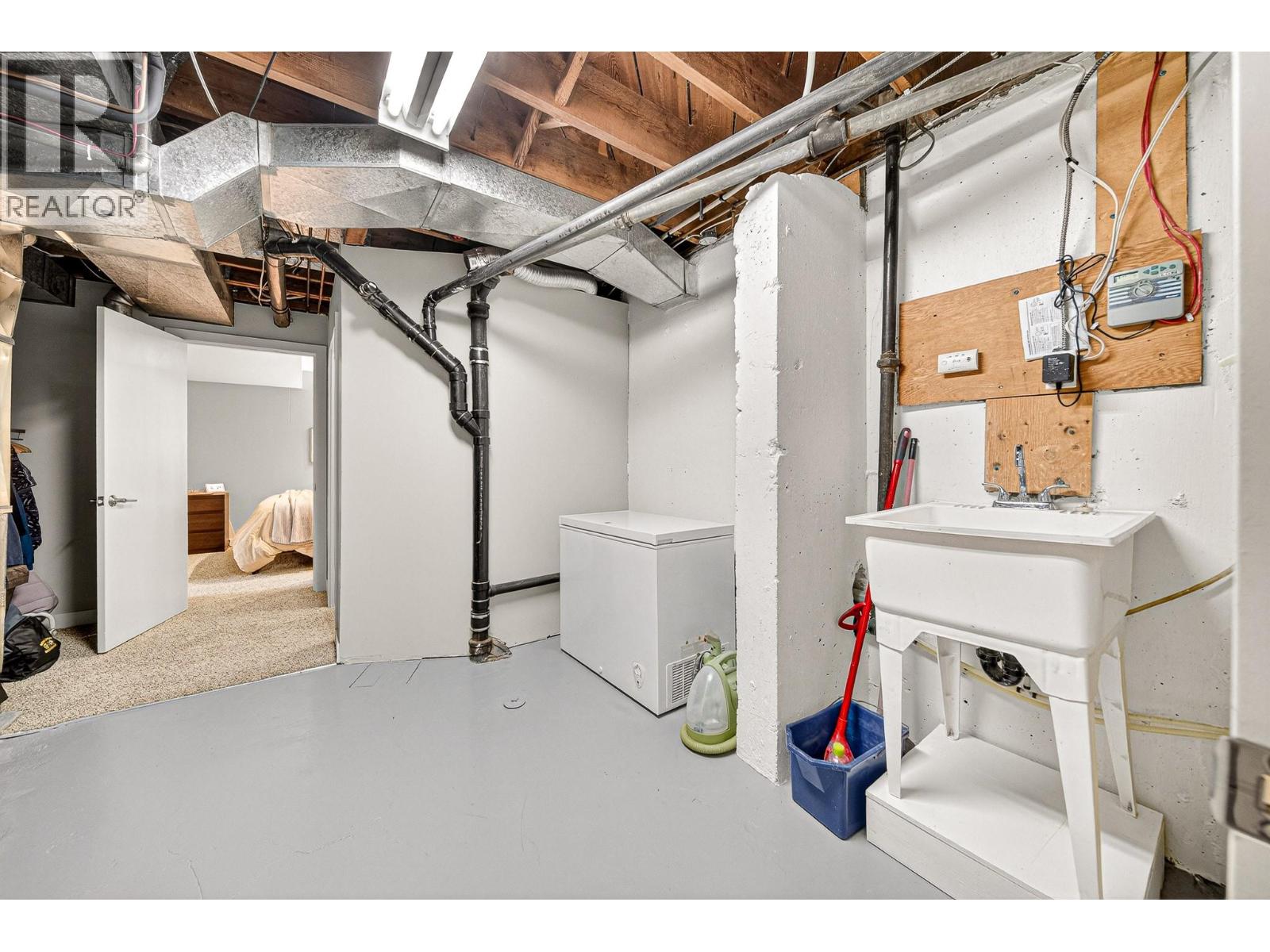 37 Park Crescent, Fernie, British Columbia  V0B 1M3 - Photo 68 - 10380936