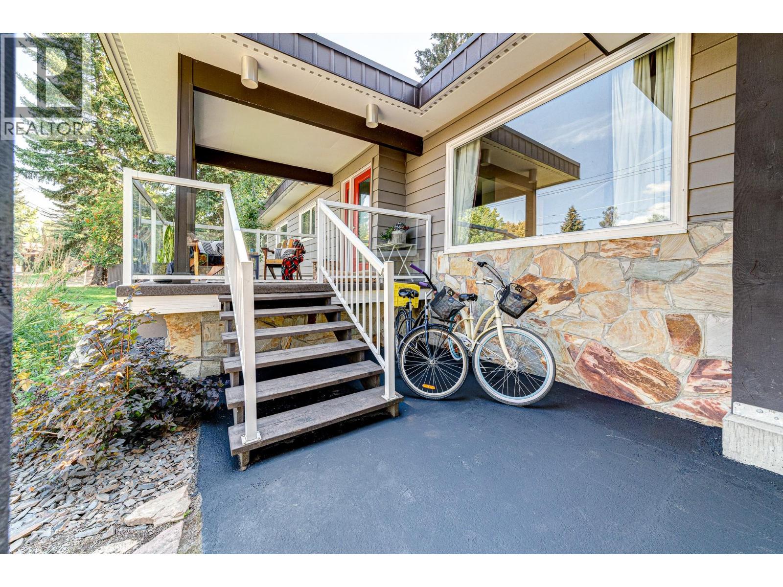 37 Park Crescent, Fernie, British Columbia  V0B 1M3 - Photo 91 - 10380936