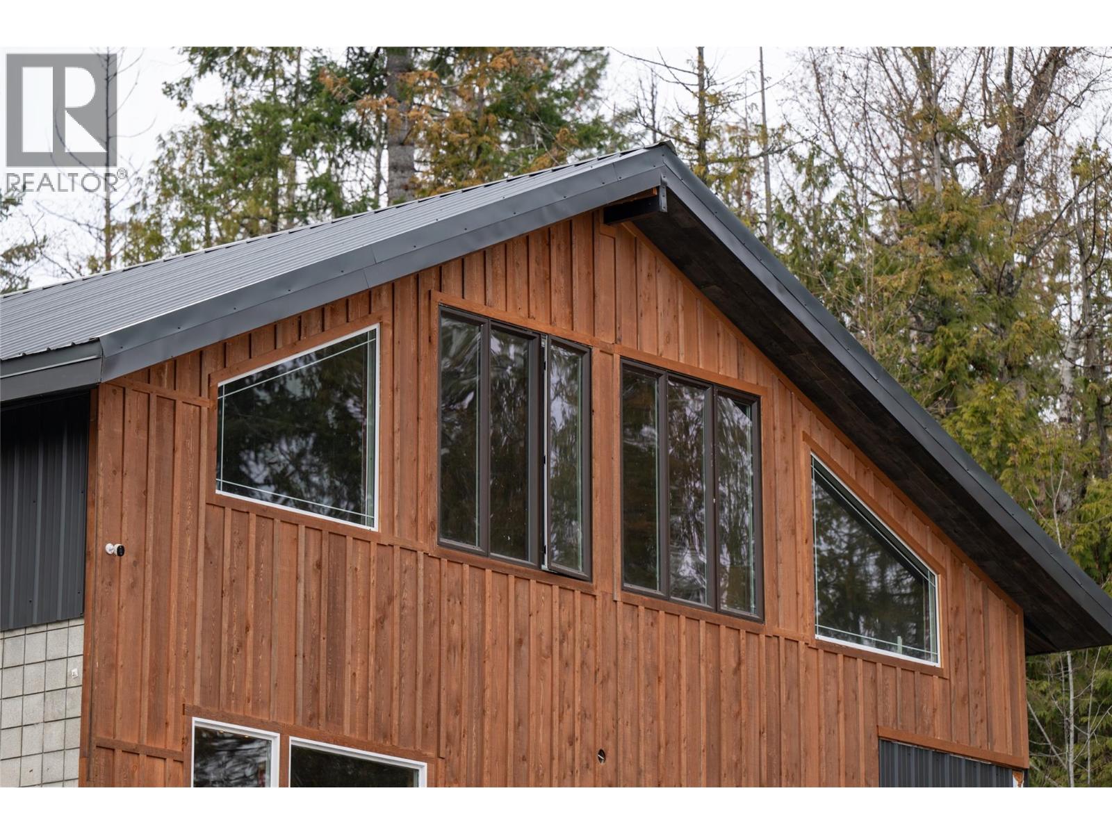 1546 Blind Bay Road, Sorrento, British Columbia  V0E 1H1 - Photo 2 - 10381573