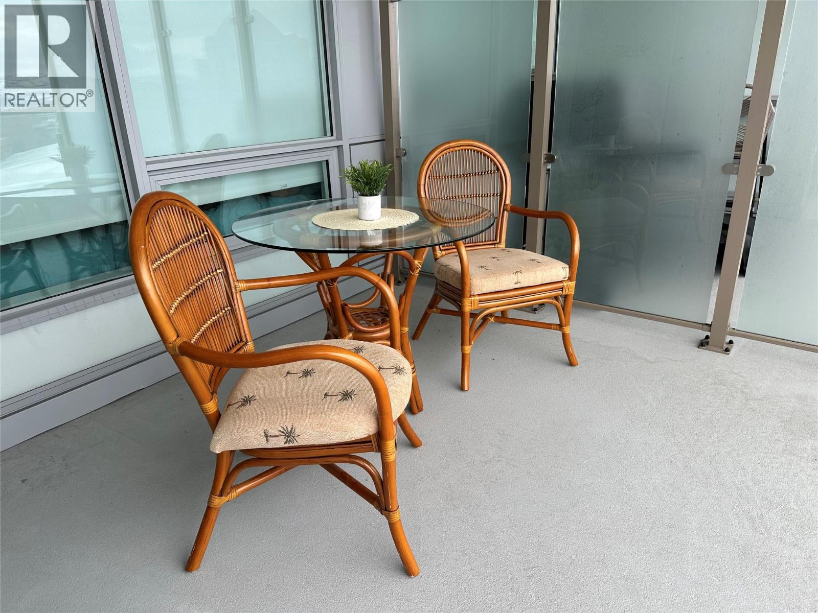 1181 Sunset Drive Unit# 1006, Kelowna, British Columbia  V1Y 0L4 - Photo 3 - 10381418