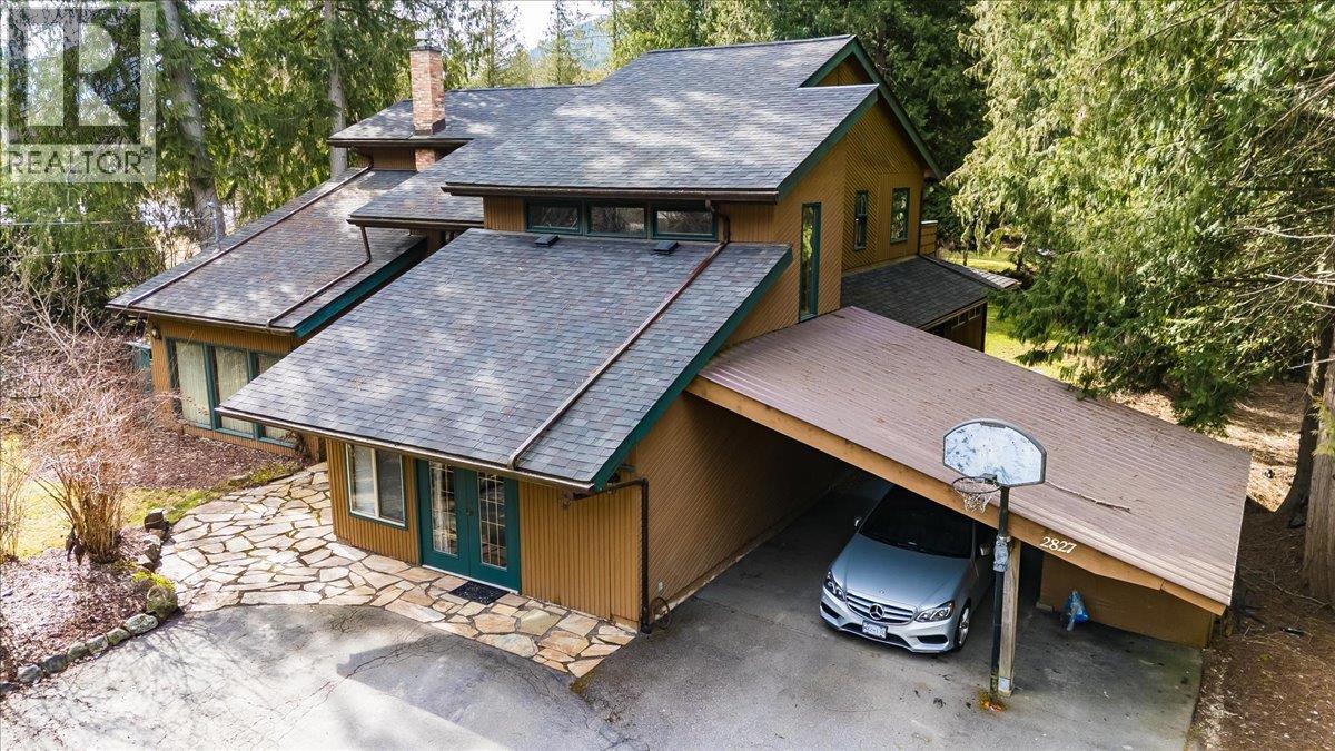 2827 Evin Road, Slocan Park, British Columbia  V0G 2E0 - Photo 2 - 10381350