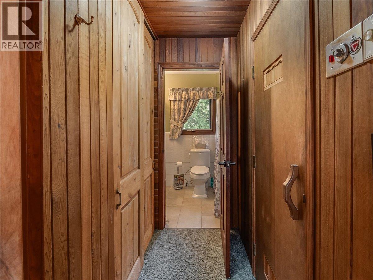 2827 Evin Road, Slocan Park, British Columbia  V0G 2E0 - Photo 62 - 10381350