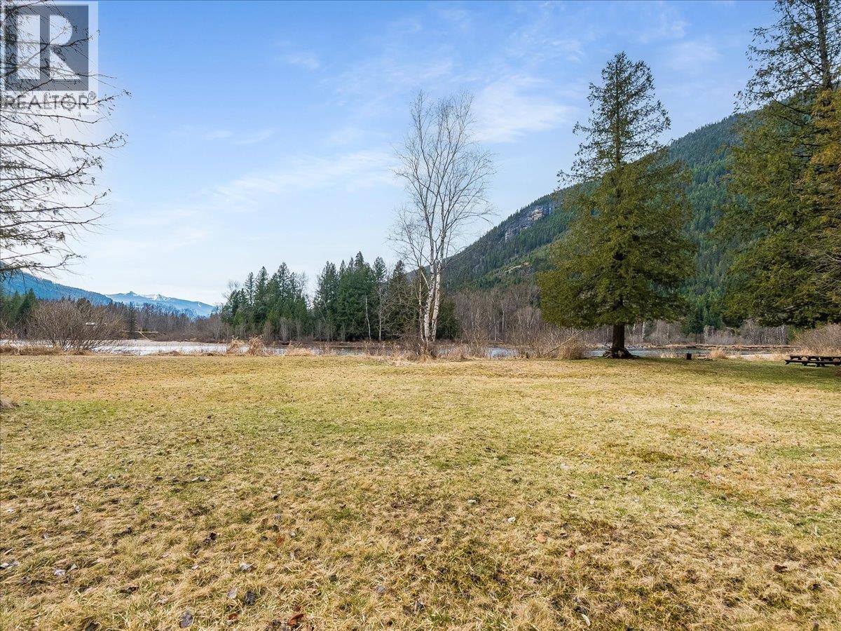 2827 Evin Road, Slocan Park, British Columbia  V0G 2E0 - Photo 78 - 10381350