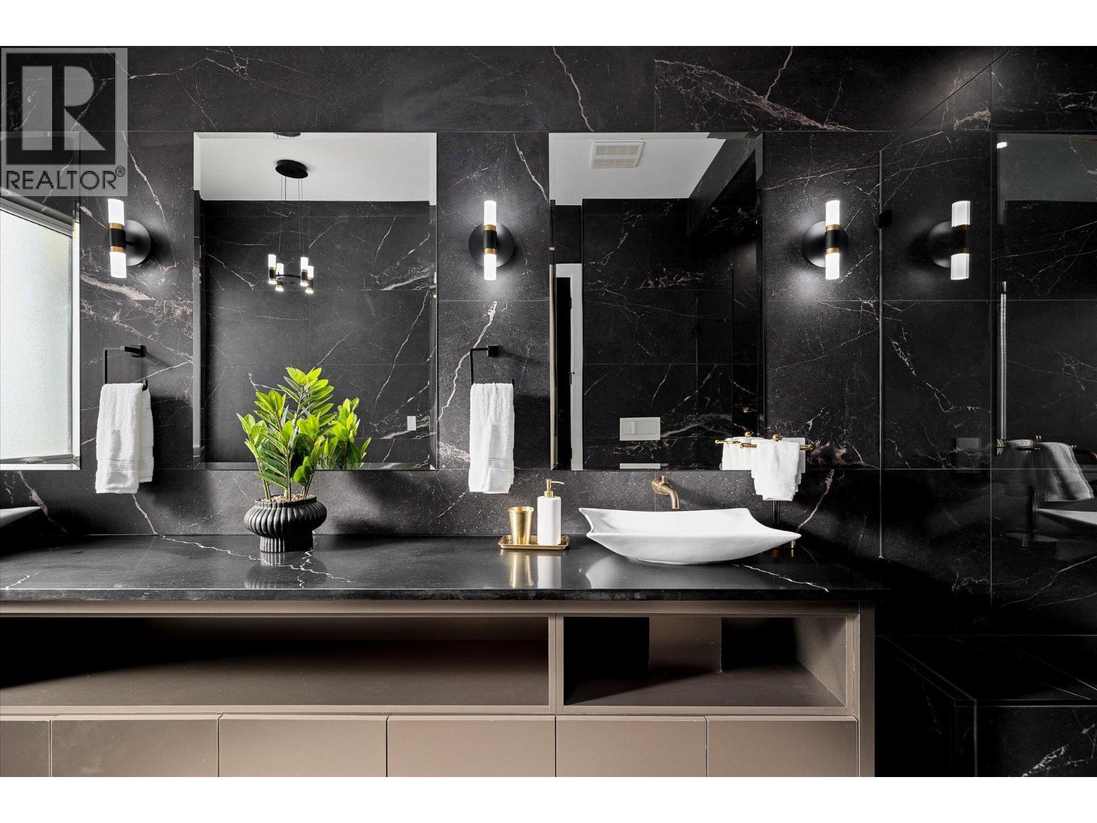 1343 Vineyard Drive, West Kelowna, British Columbia  V4T 0E9 - Photo 31 - 10381228