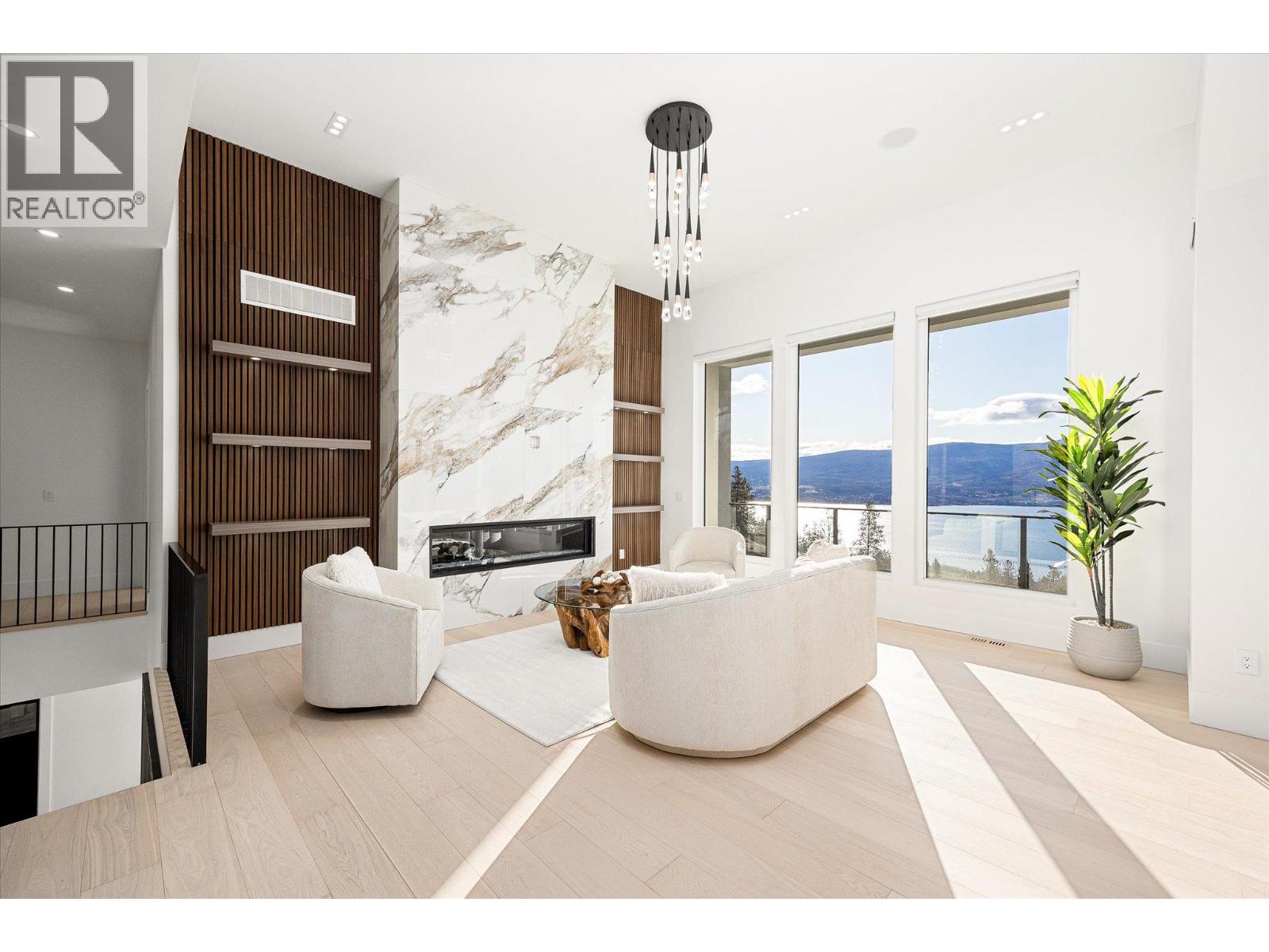 1343 Vineyard Drive, West Kelowna, British Columbia  V4T 0E9 - Photo 4 - 10381228