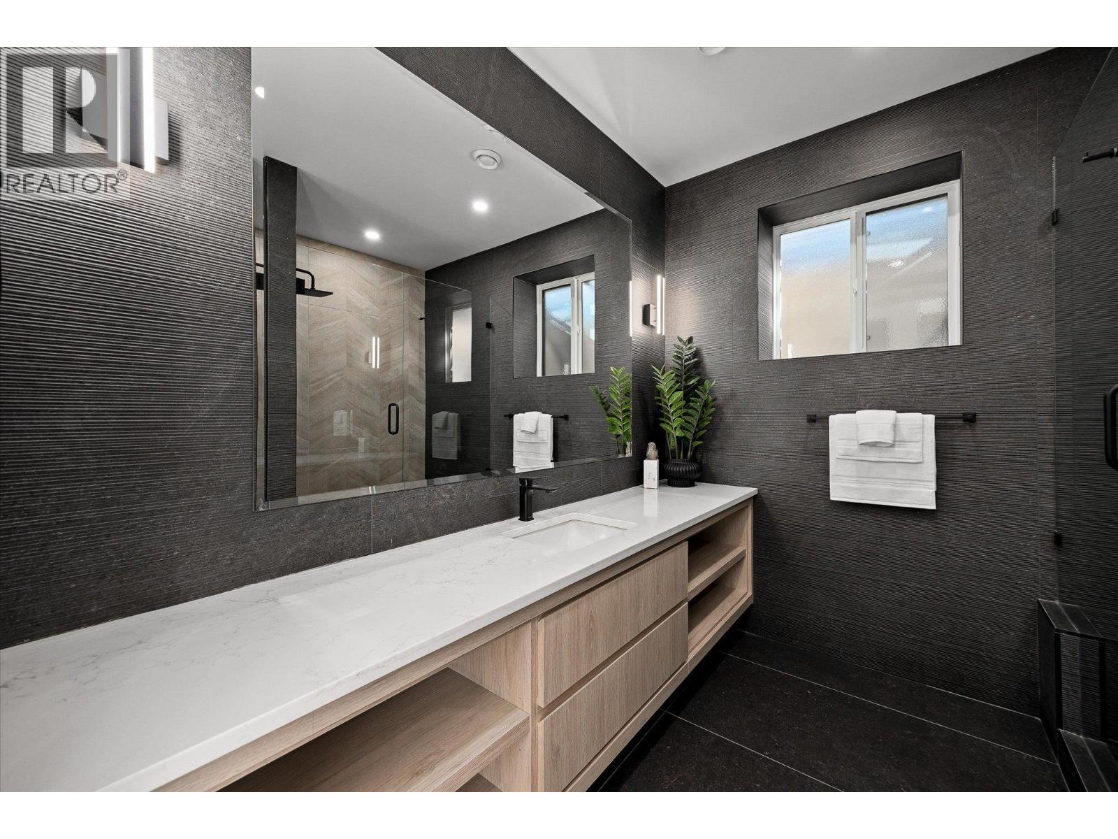 1343 Vineyard Drive, West Kelowna, British Columbia  V4T 0E9 - Photo 48 - 10381228