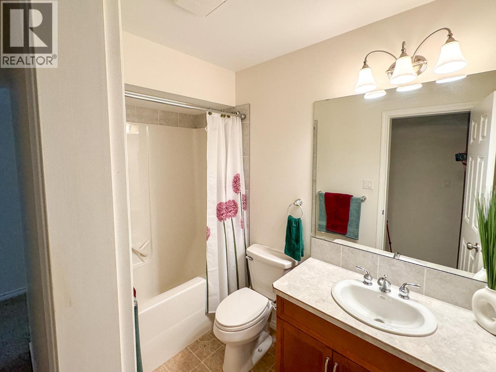 8503 Kingfisher Drive, Osoyoos, British Columbia  V0H 1V1 - Photo 18 - 10381045