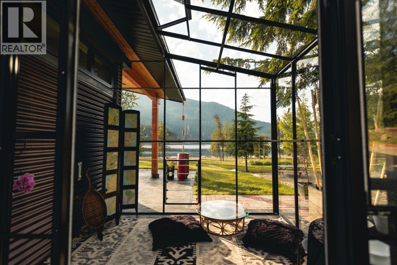 179 Kootenay Lake Road, Procter, British Columbia  V0G 1V0 - Photo 23 - 10381015