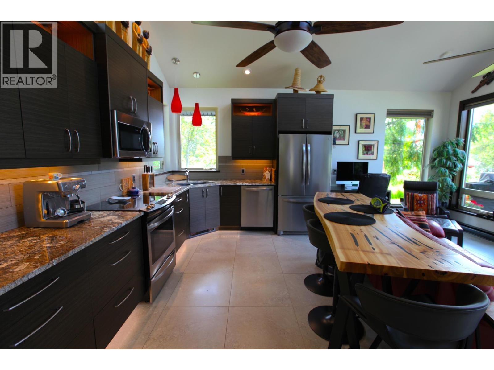 179 Kootenay Lake Road, Procter, British Columbia  V0G 1V0 - Photo 28 - 10381015