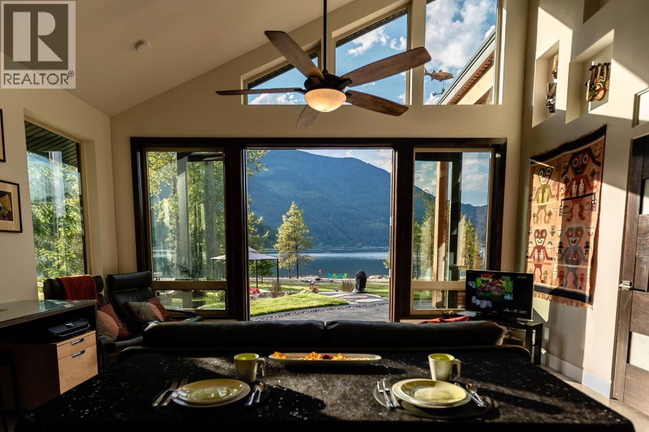 179 Kootenay Lake Road, Procter, British Columbia  V0G 1V0 - Photo 35 - 10381015