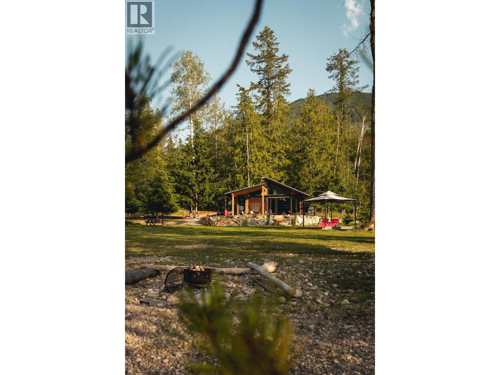 179 Kootenay Lake Road, Procter, British Columbia  V0G 1V0 - Photo 40 - 10381015