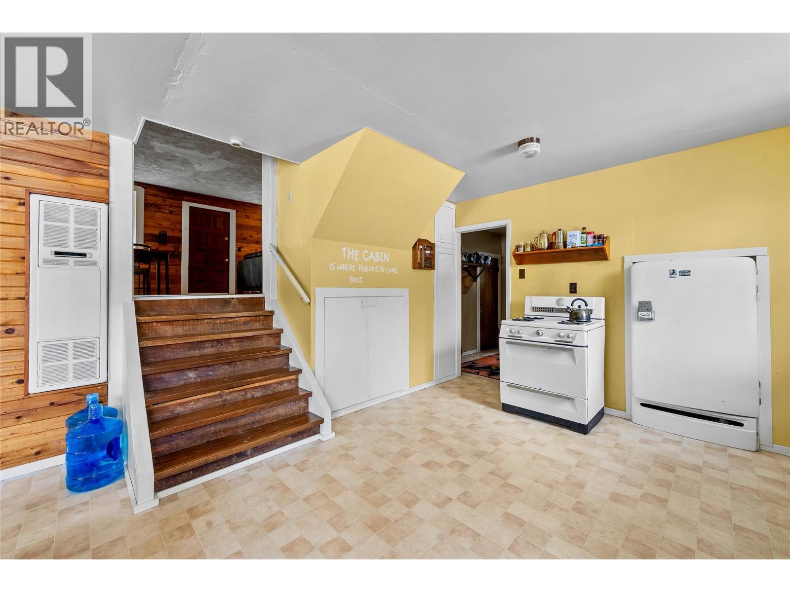 1361 Daniels Road, Seymour Arm, British Columbia  V0E 1M9 - Photo 10 - 10380082