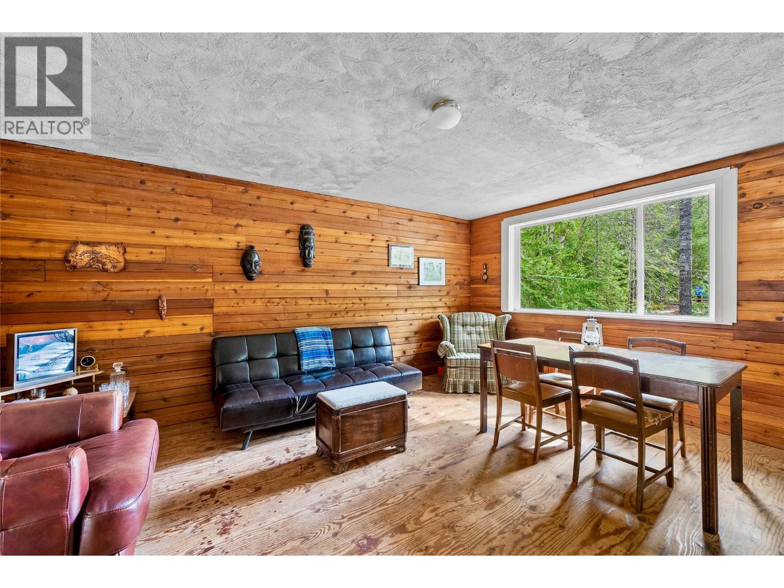 1361 Daniels Road, Seymour Arm, British Columbia  V0E 1M9 - Photo 14 - 10380082