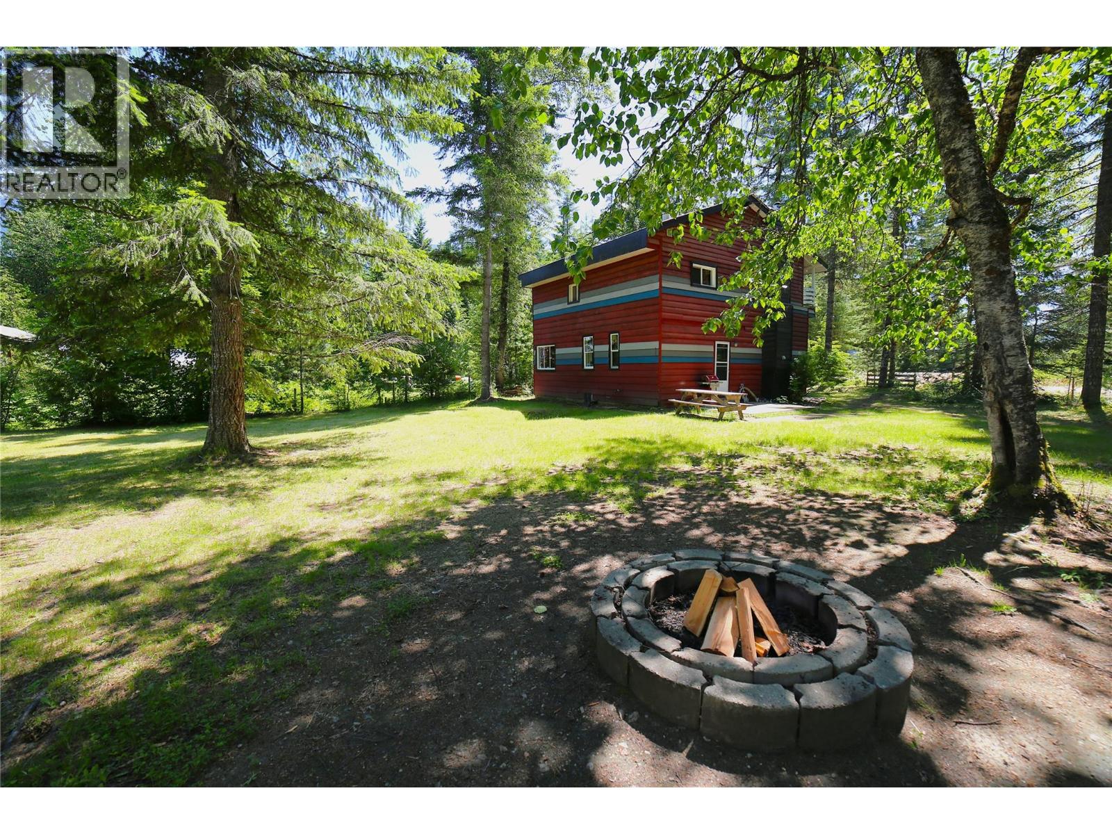 1361 Daniels Road, Seymour Arm, British Columbia  V0E 1M9 - Photo 2 - 10380082