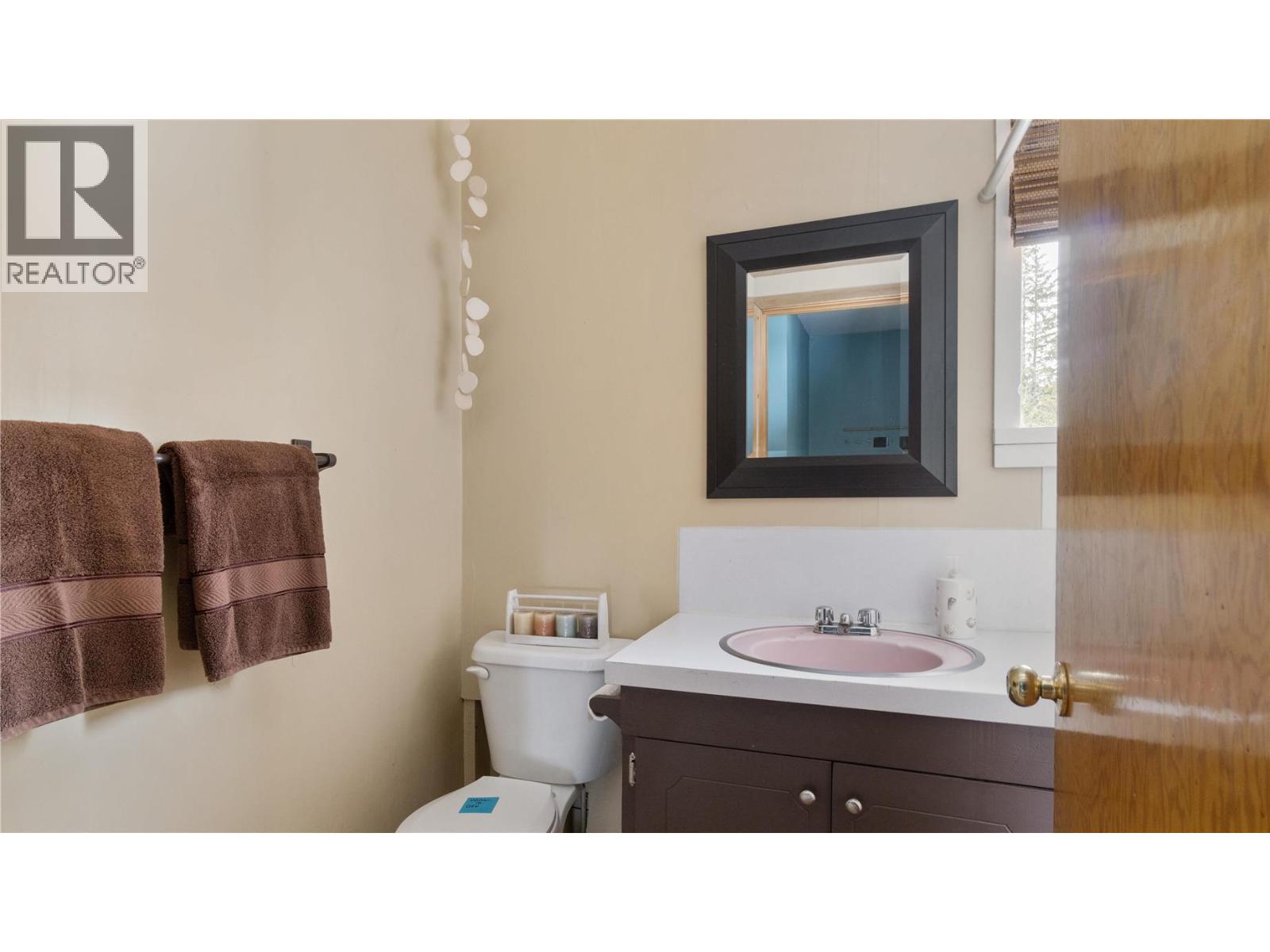 1361 Daniels Road, Seymour Arm, British Columbia  V0E 1M9 - Photo 25 - 10380082