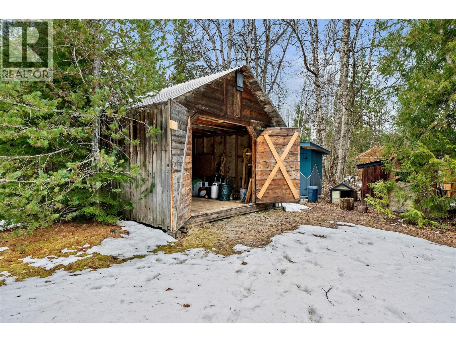 1361 Daniels Road, Seymour Arm, British Columbia  V0E 1M9 - Photo 45 - 10380082