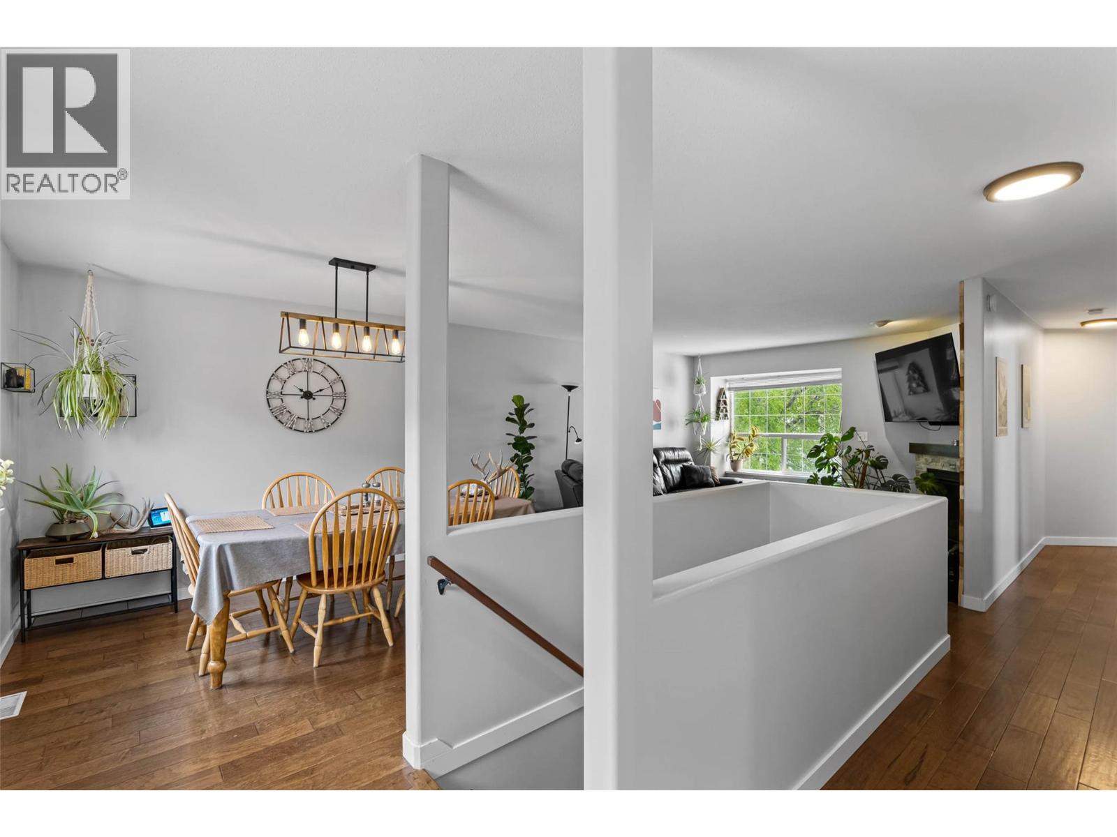 833 Regent Crescent, Kamloops, British Columbia  V1S 1X1 - Photo 4 - 10381672