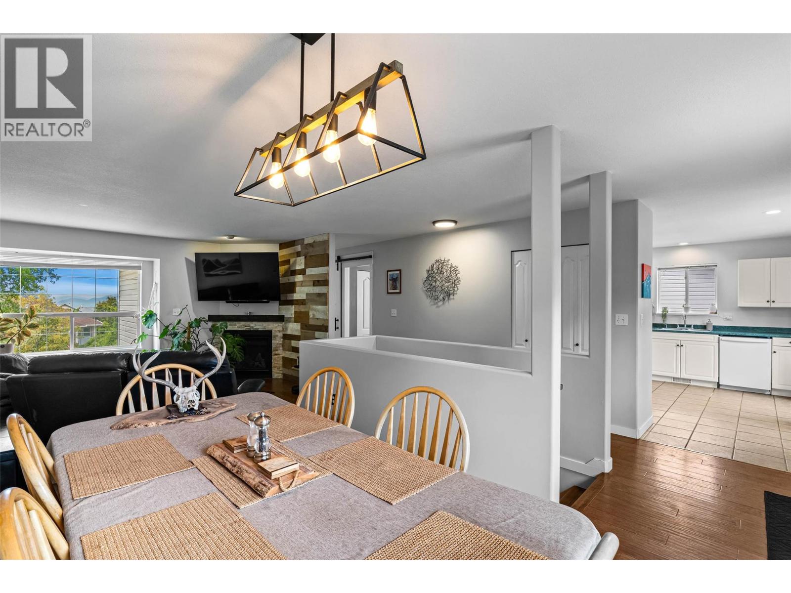 833 Regent Crescent, Kamloops, British Columbia  V1S 1X1 - Photo 6 - 10381672