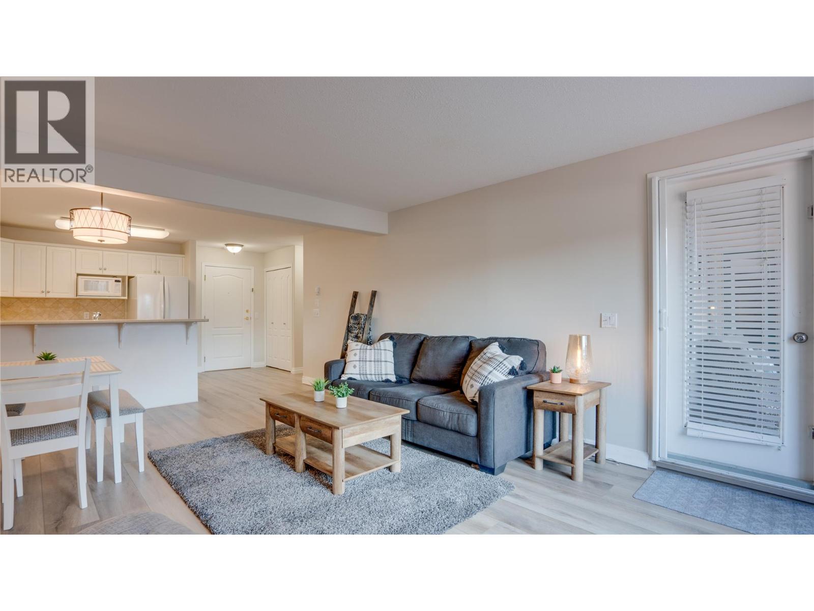 1002 Riverside Avenue Unit# 111, Sicamous, British Columbia  V0E 2V1 - Photo 2 - 10381449