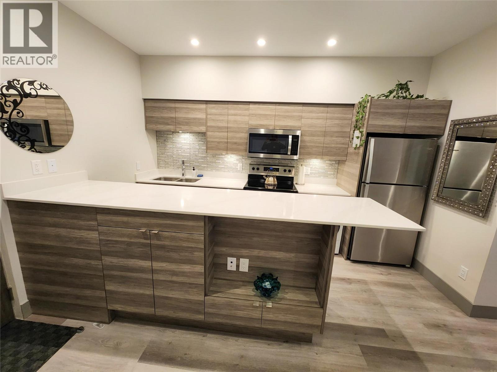 2555 Lakeshore Road Unit# 316, Vernon, British Columbia  V1H 0A4 - Photo 2 - 10381269