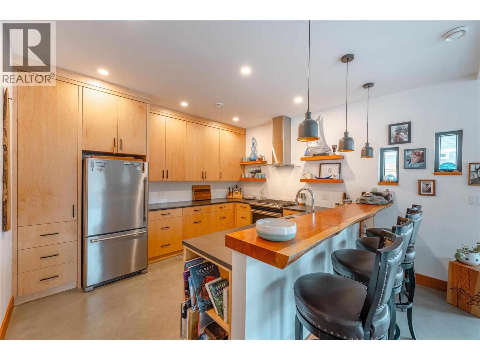 1849 Hay Road, Revelstoke, British Columbia  V0E 2S1 - Photo 13 - 10381003