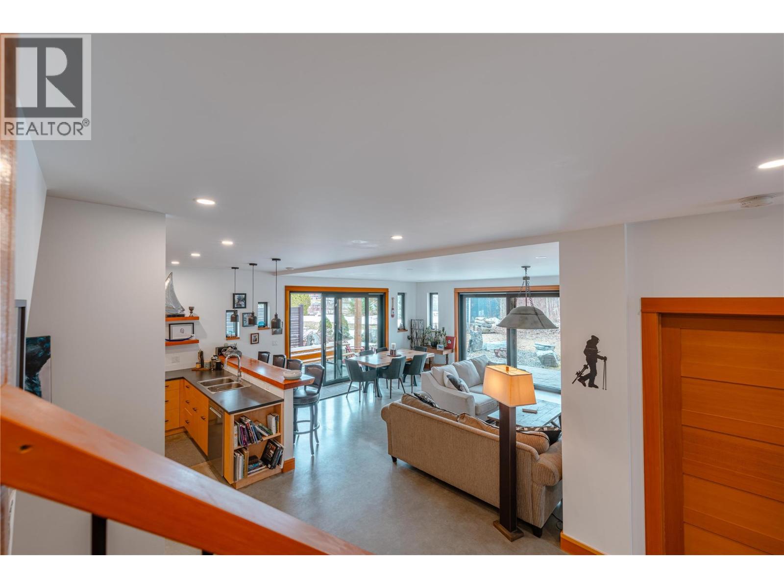 1849 Hay Road, Revelstoke, British Columbia  V0E 2S1 - Photo 21 - 10381003