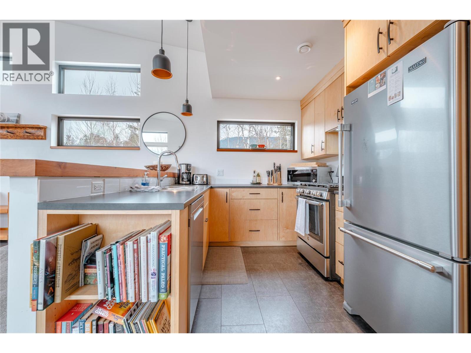 1849 Hay Road, Revelstoke, British Columbia  V0E 2S1 - Photo 39 - 10381003