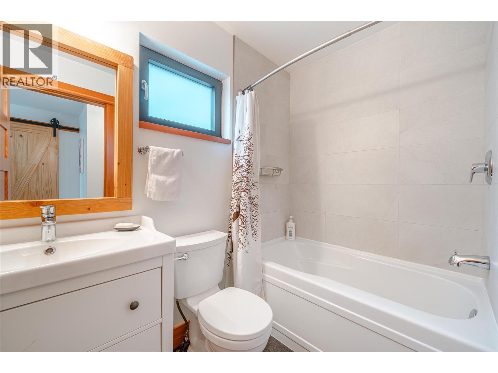 1849 Hay Road, Revelstoke, British Columbia  V0E 2S1 - Photo 47 - 10381003