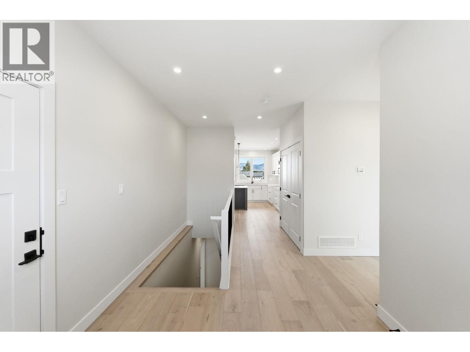 6 Wood Duck Way, Osoyoos, British Columbia  V0H 1V5 - Photo 4 - 10380983