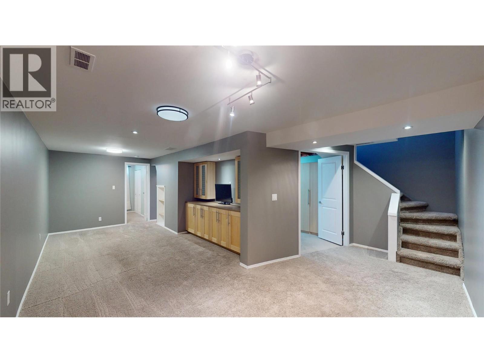 1005 16 Avenue S, Cranbrook, British Columbia  V1C 3A3 - Photo 22 - 10381693