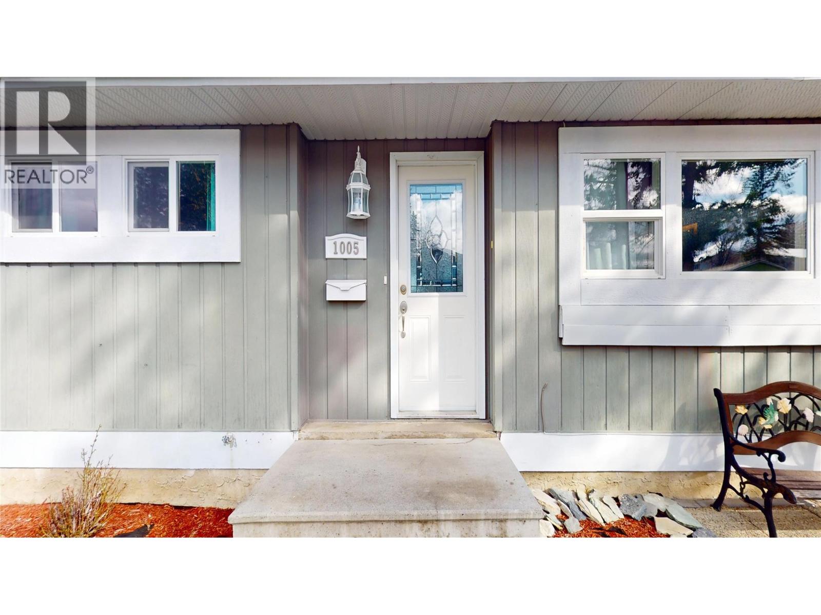 1005 16 Avenue S, Cranbrook, British Columbia  V1C 3A3 - Photo 4 - 10381693