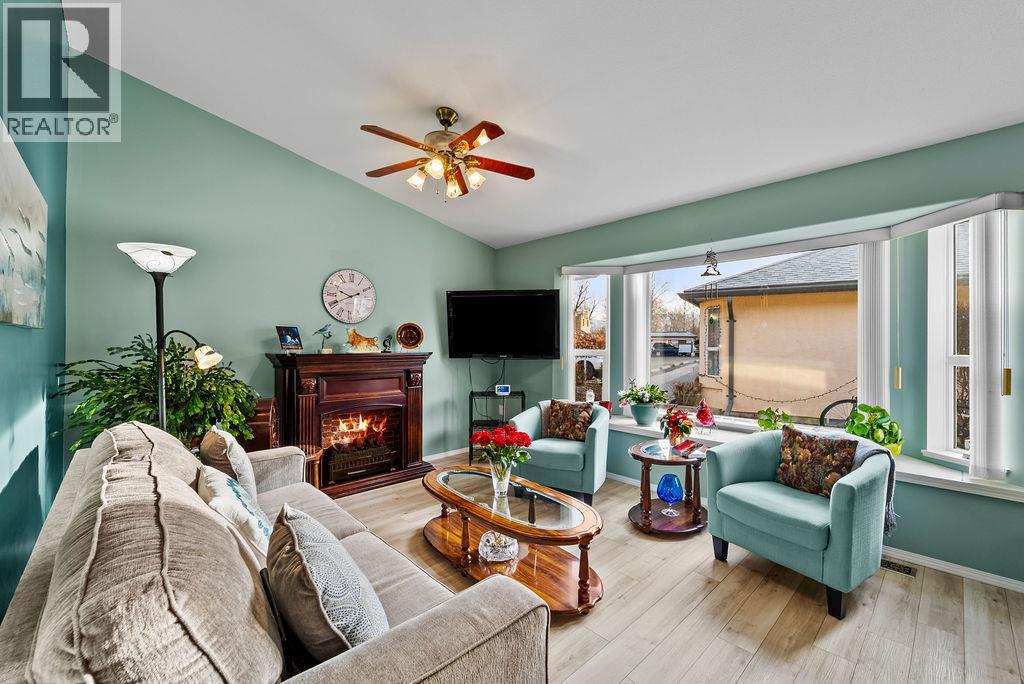 2760 Voght Street Unit# 15, Merritt, British Columbia  V1K 1C8 - Photo 5 - 10381146