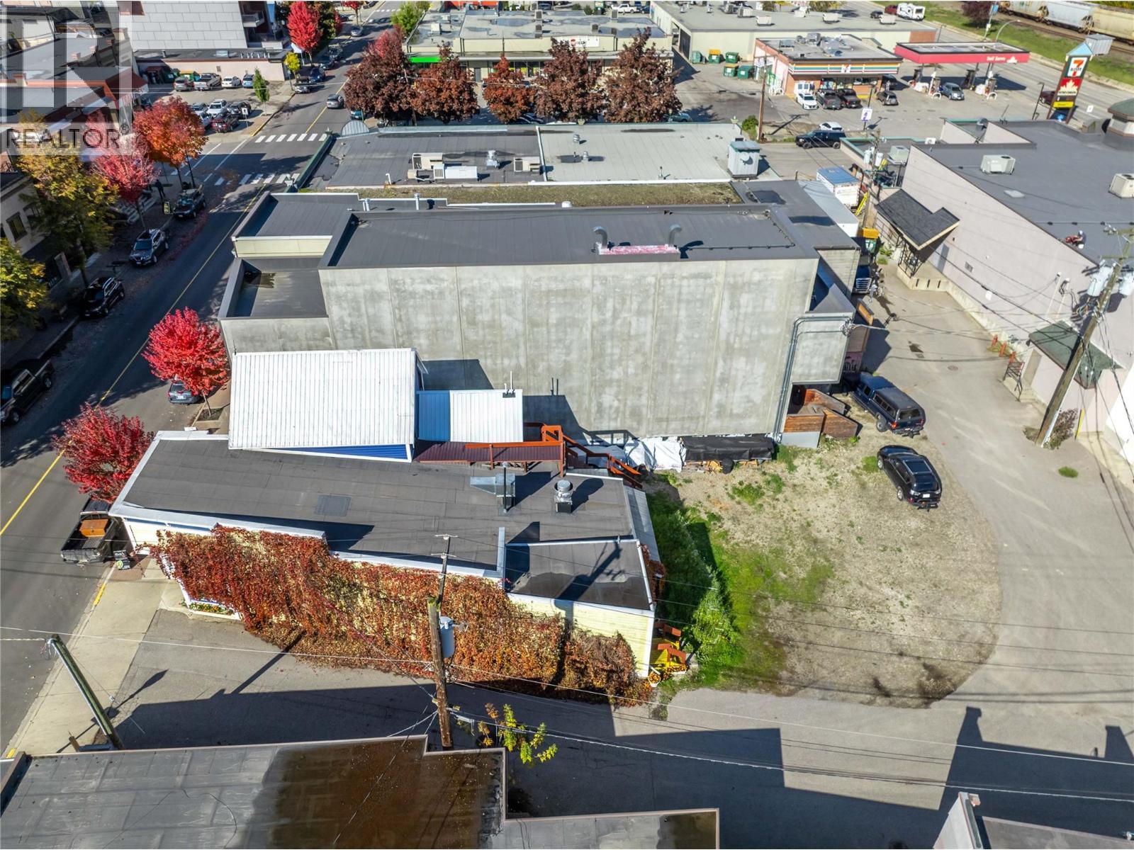 302 First Street W, Revelstoke, British Columbia  V0E 2S0 - Photo 23 - 10380728